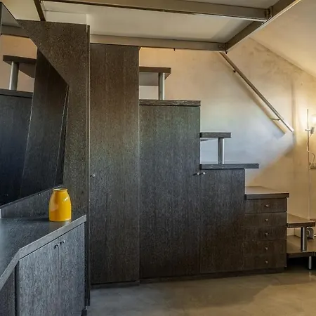 Daire Brera District -haven In The Heart Of Design