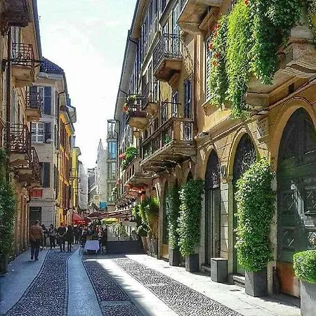 Brera District -haven In The Heart Of Design * Milano