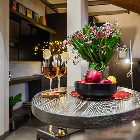 The Aperitif Nest - Brera Area ミラノ